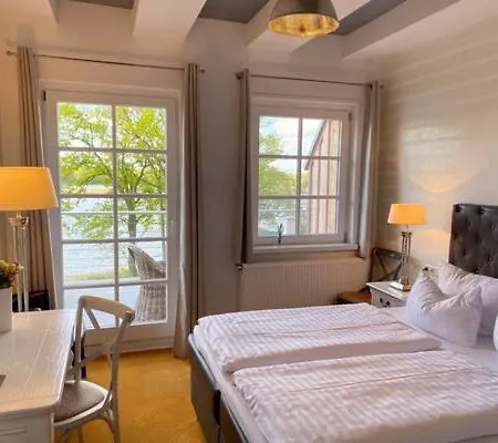 호텔 Seehotel Lichtenberg (Mecklenburg-Vorpommern)