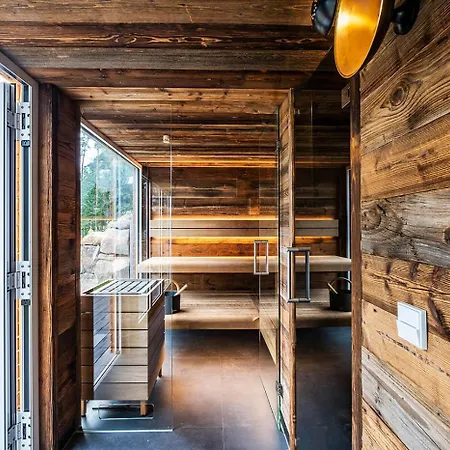 Seehotel 3* Lichtenberg (Mecklenburg-Vorpommern)