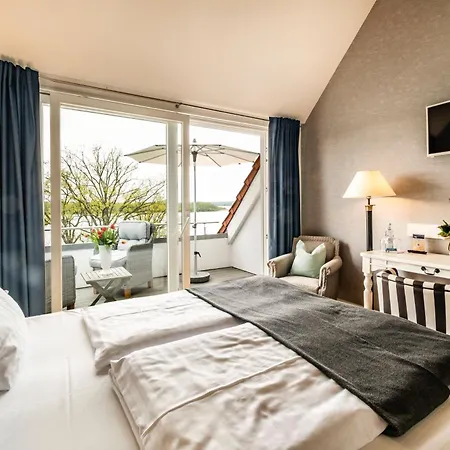 Seehotel 3*