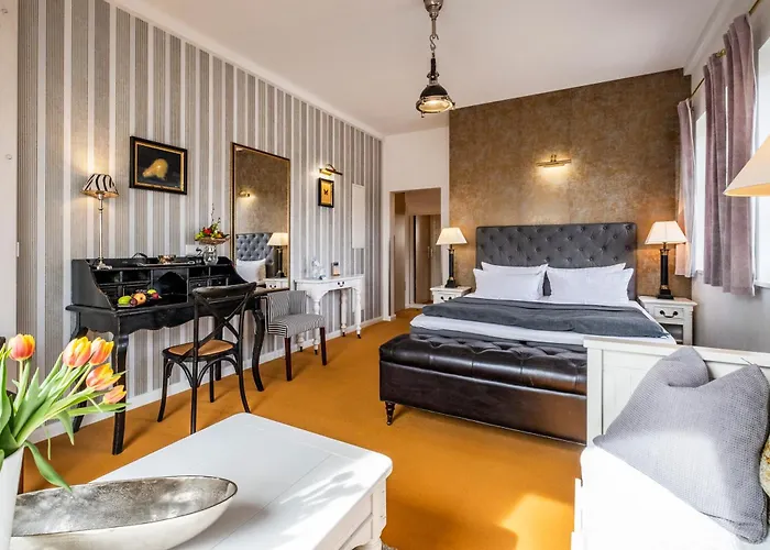 Seehotel 3* Lichtenberg (Mecklenburg-Vorpommern)